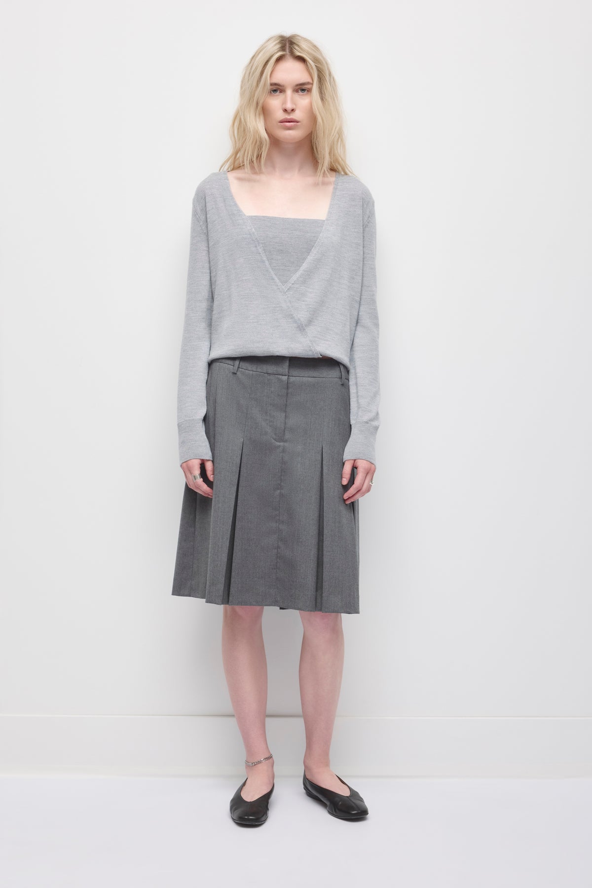 Women's Mona Merino Wrap Sweater in Light Grey Melange