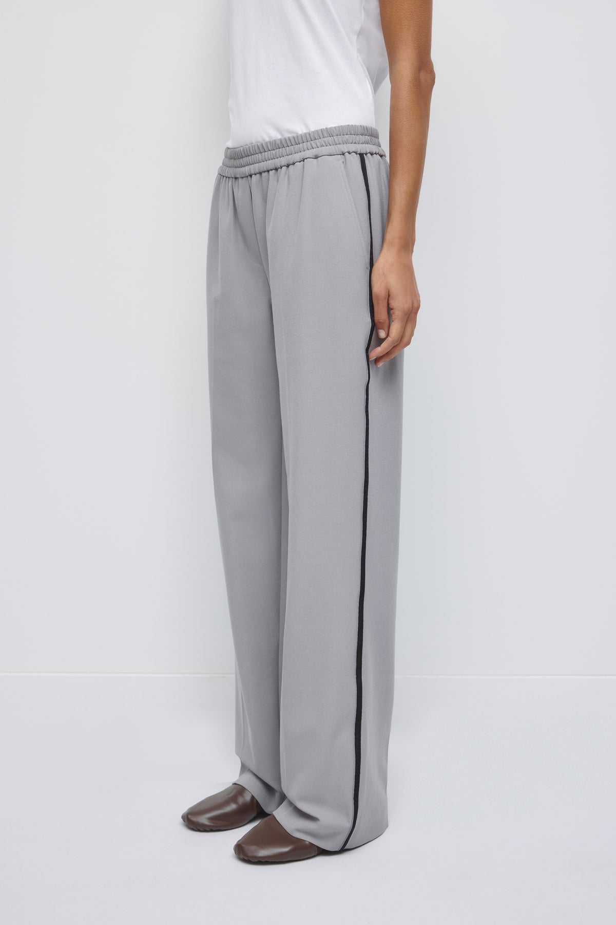 Pantalon Nada pour femme en gypsum