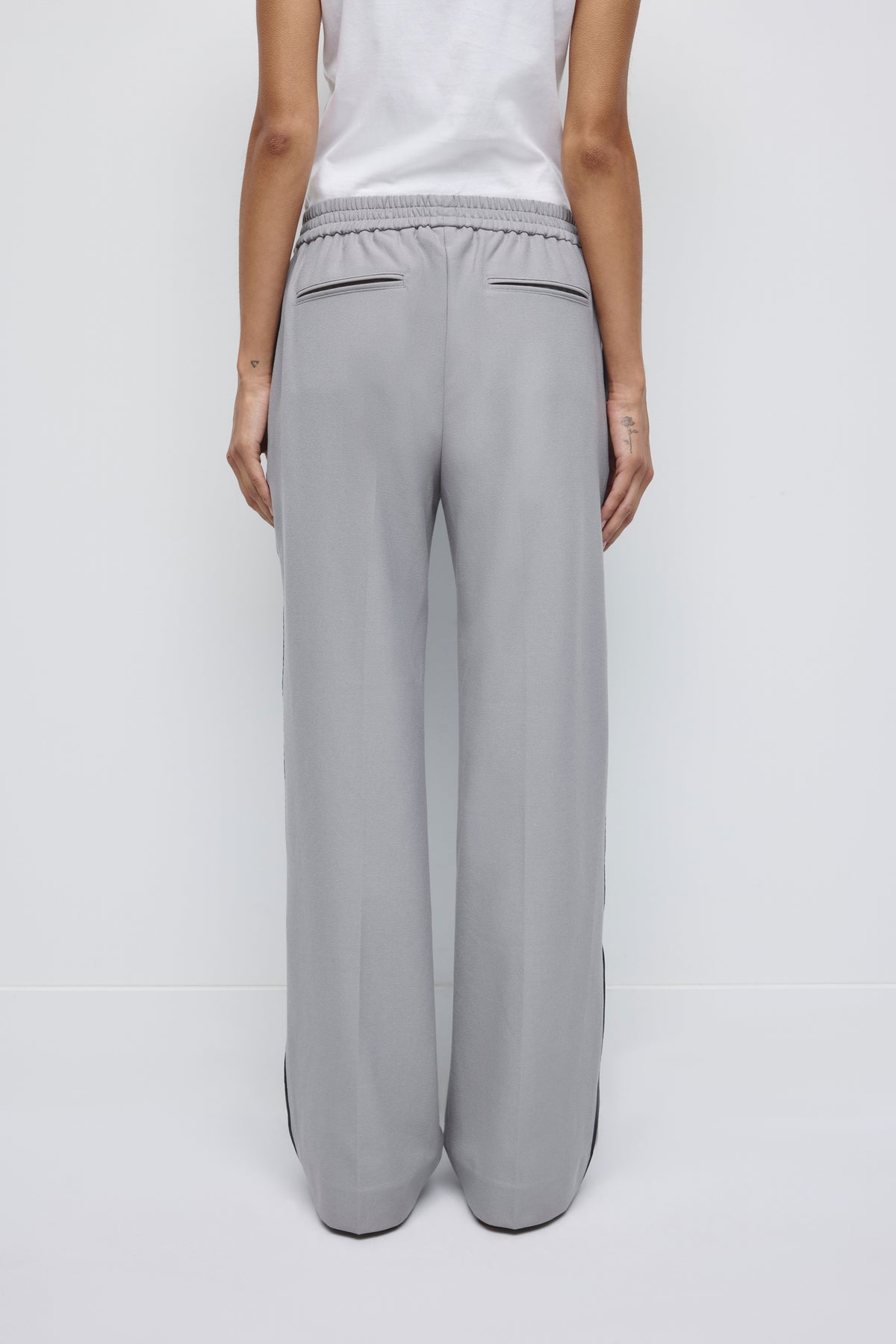 Pantalon Nada pour femme en gypsum