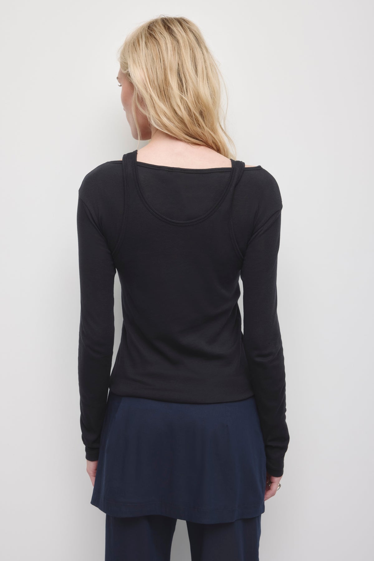 Women's Nawa Convertible Longsleeve in Black