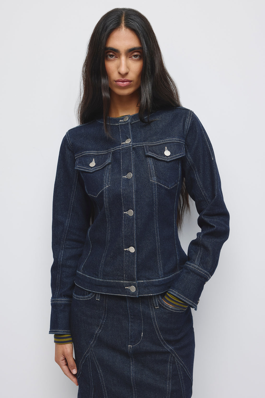 Model is 5'10" and wearing a size XS.
