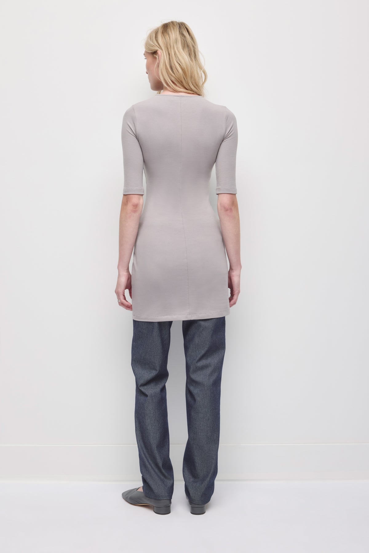Robe portefeuille Samira pour femme en gypsum