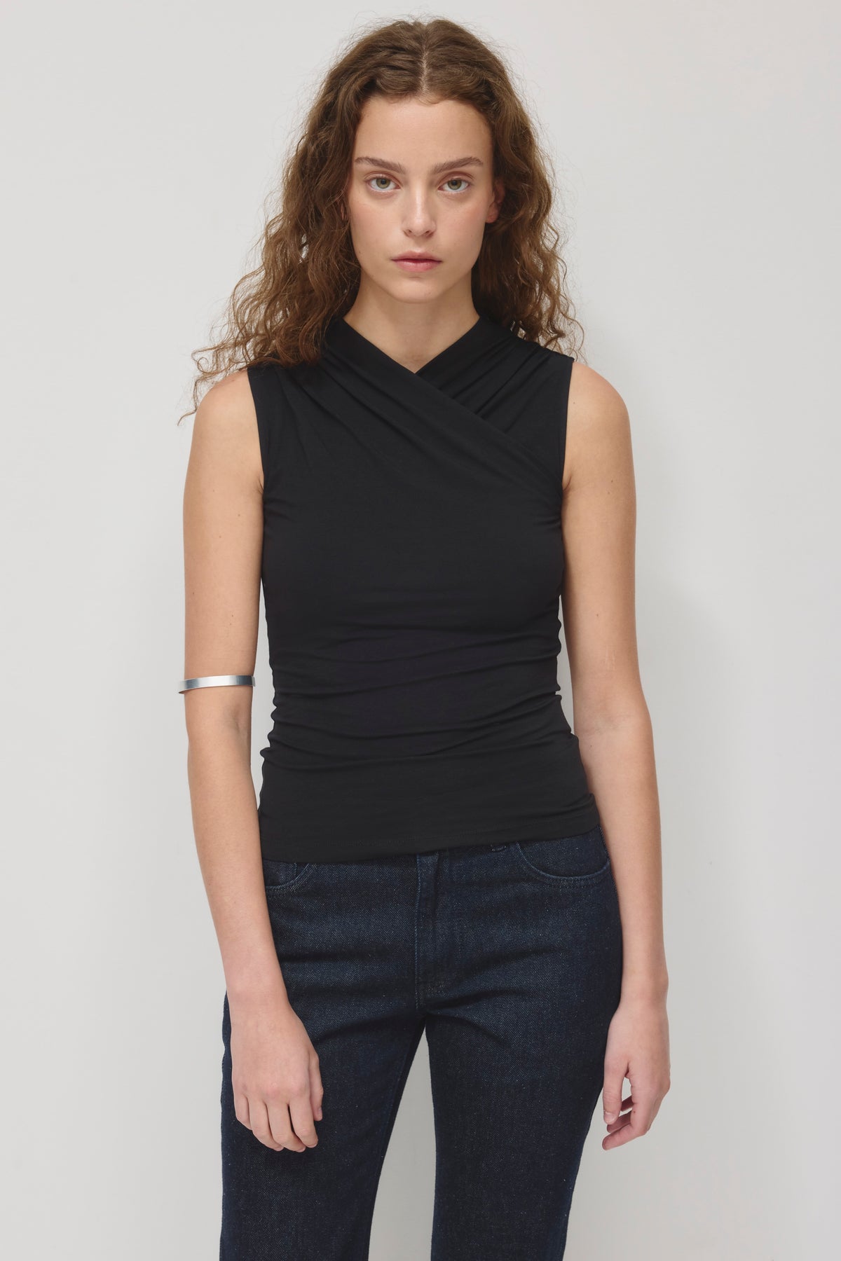 Model is 5’9” and is wearing a size XS.