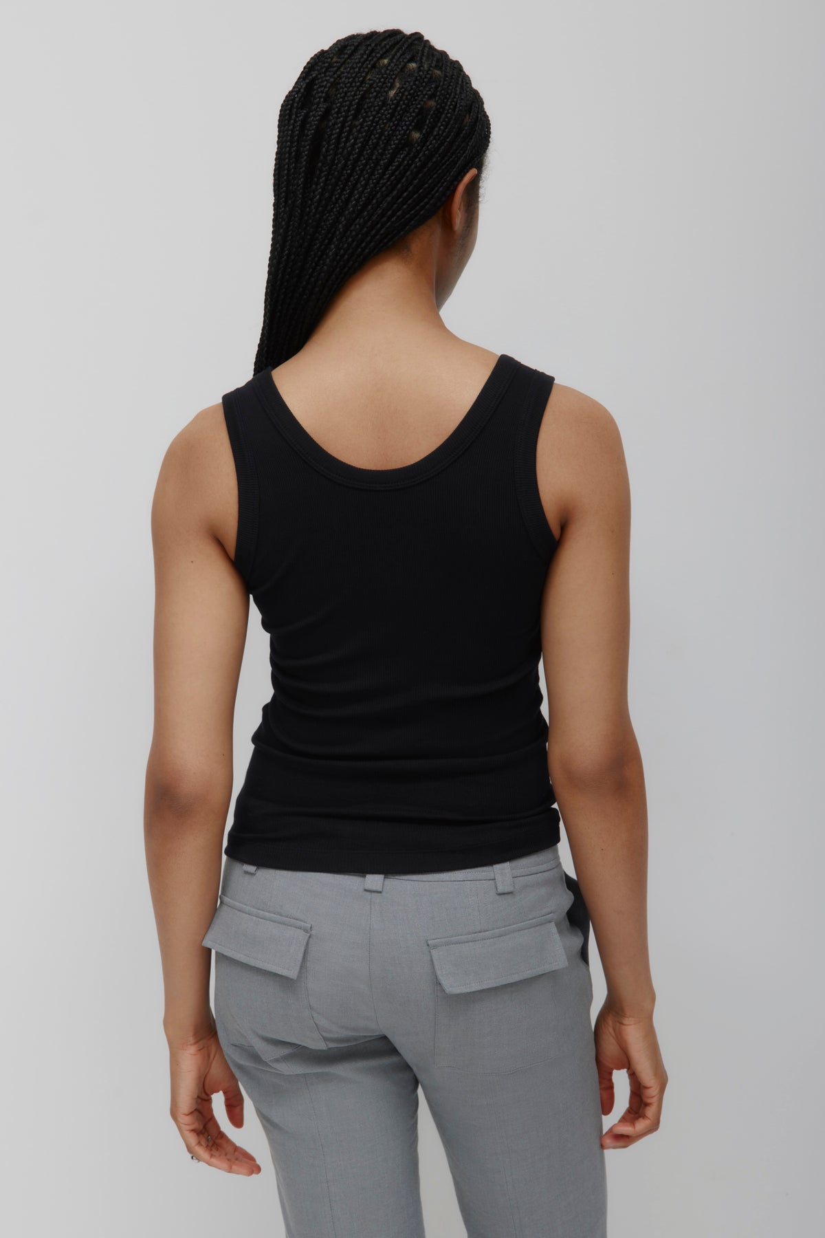 Débardeur à encolure dégagée pour femme en noir