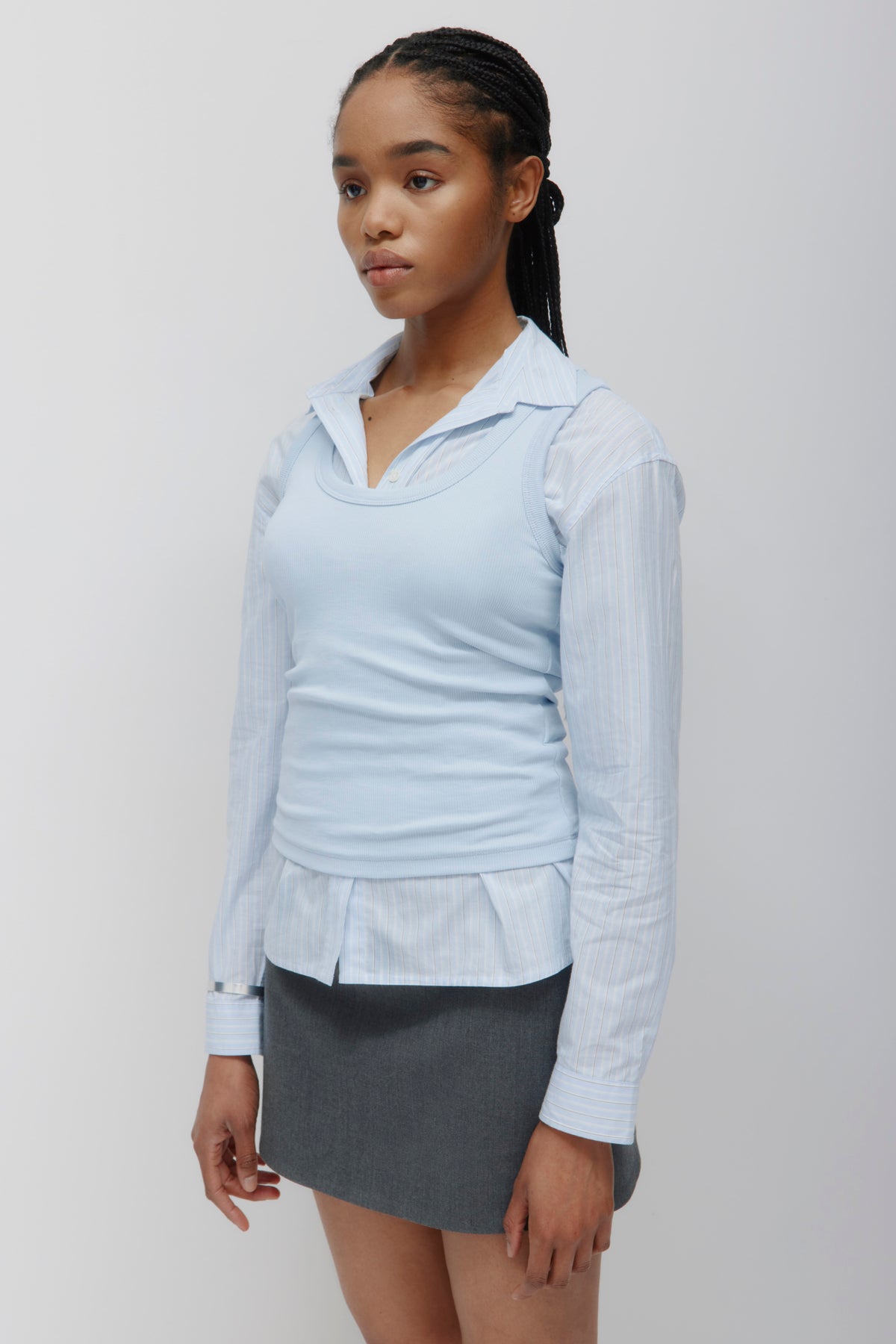 Débardeur à encolure dégagée pour femme en aura bleue