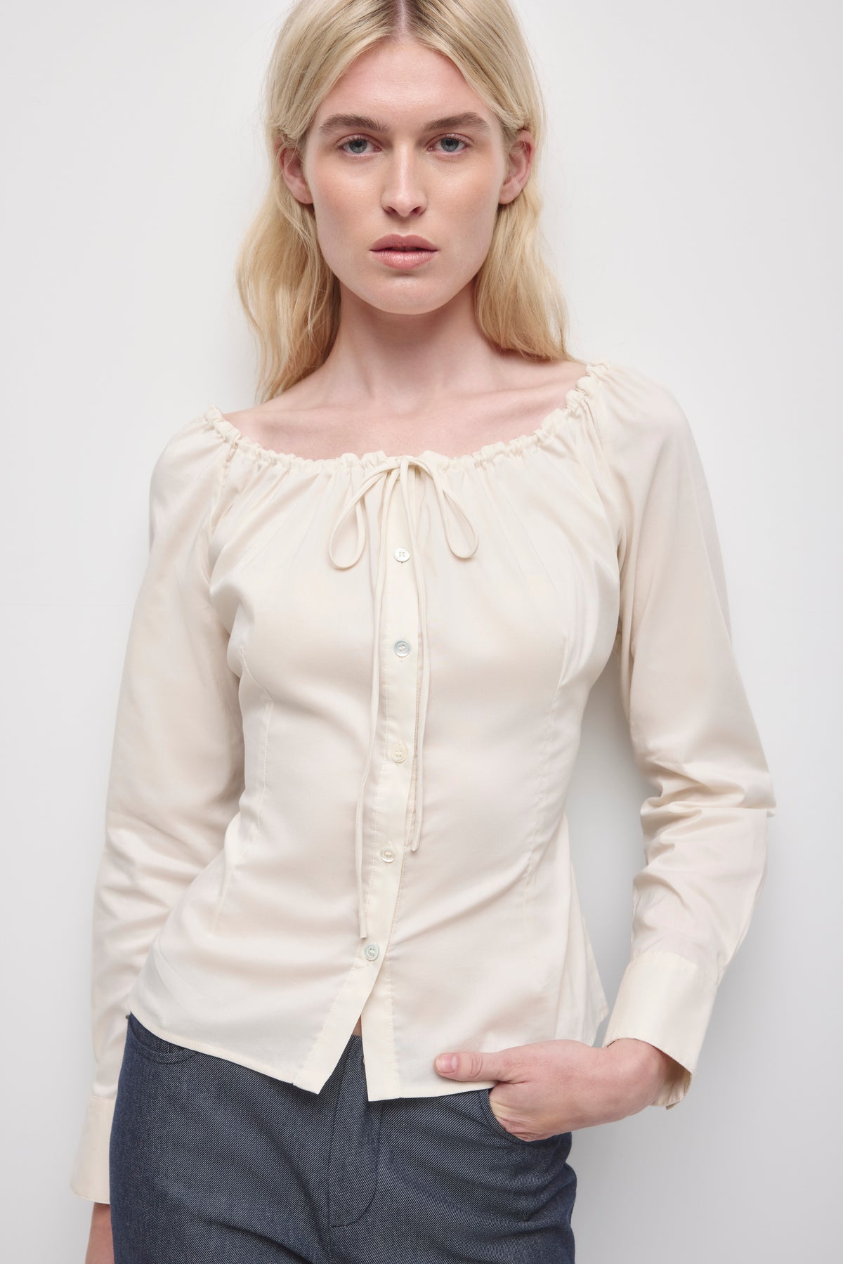 Model is 5'9" and is wearing a size M.