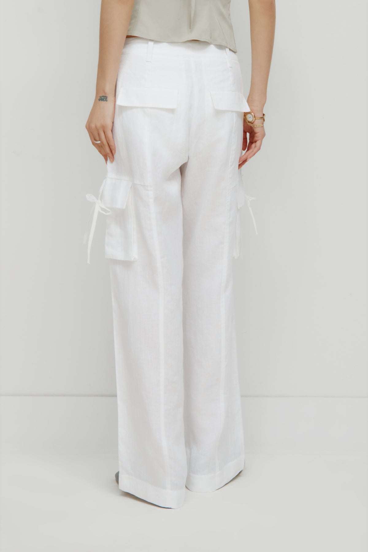 Pantalon à nouer en lin Sila pour femme en blanc