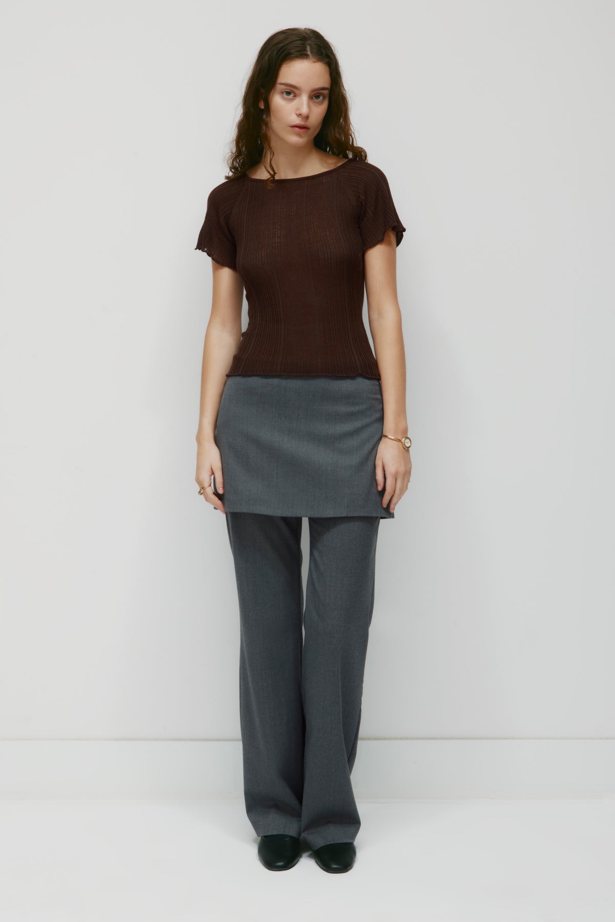 Model is 5’9” and is wearing a size XS.