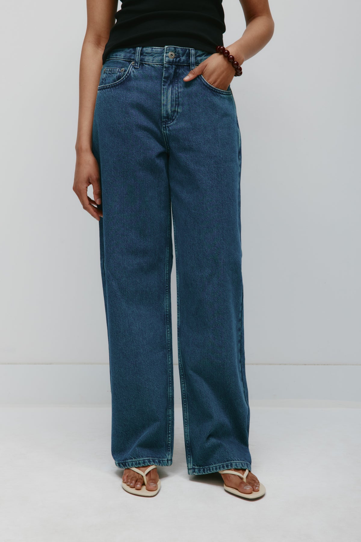 Women's Taba Denim in Mid Wash