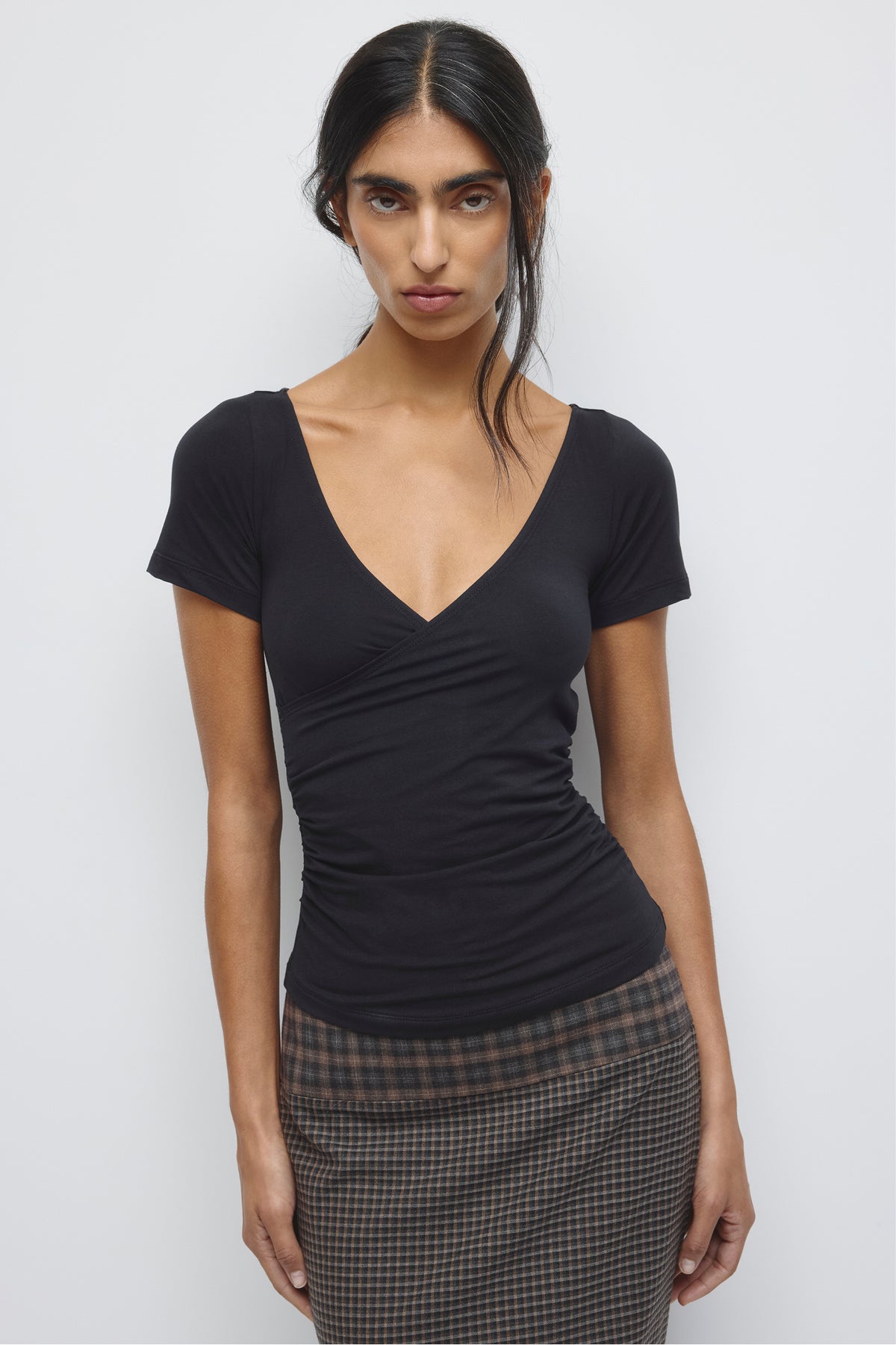 Model is 5’8” and is wearing a size XS.