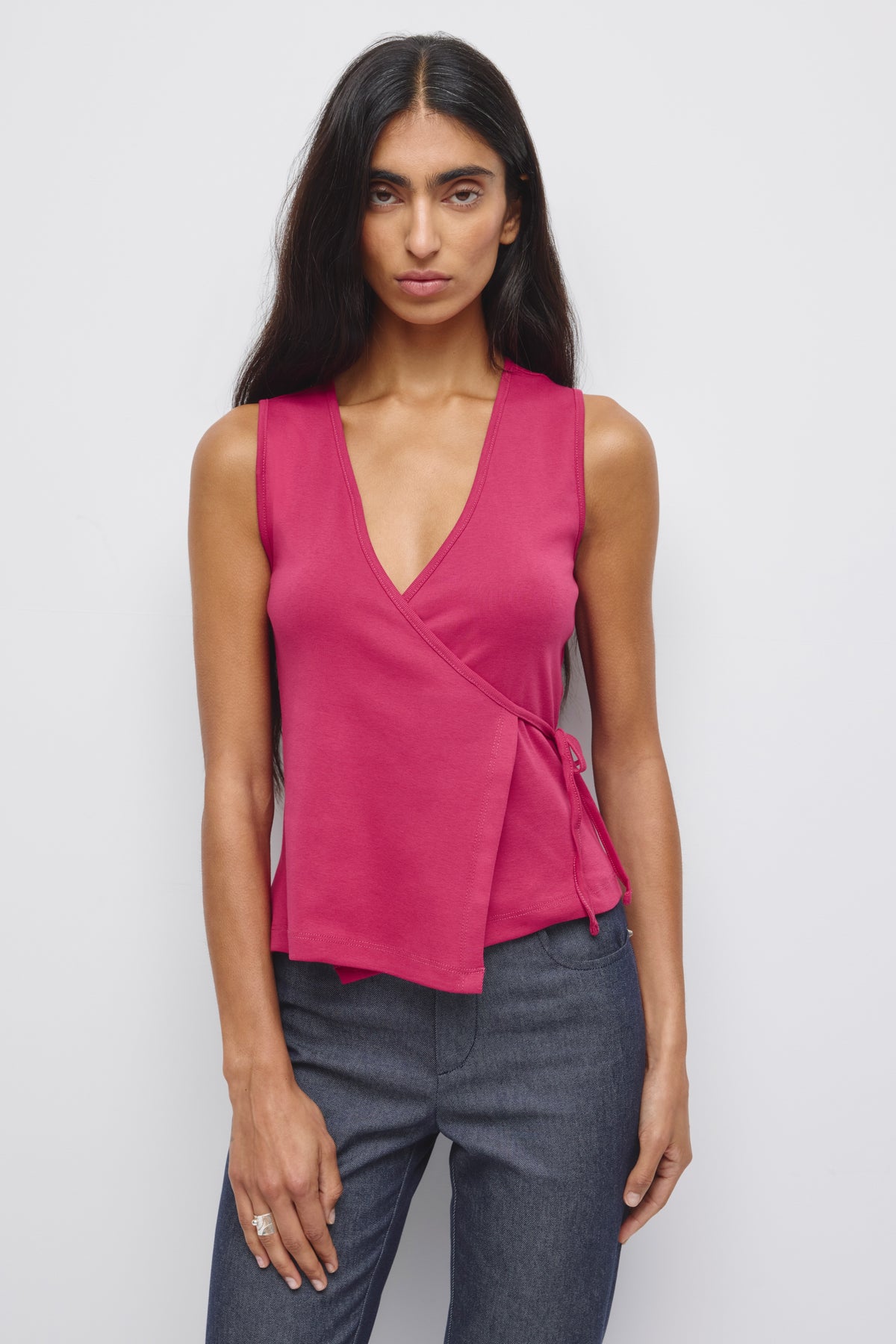 Model is 5'10" and wearing a size XS.