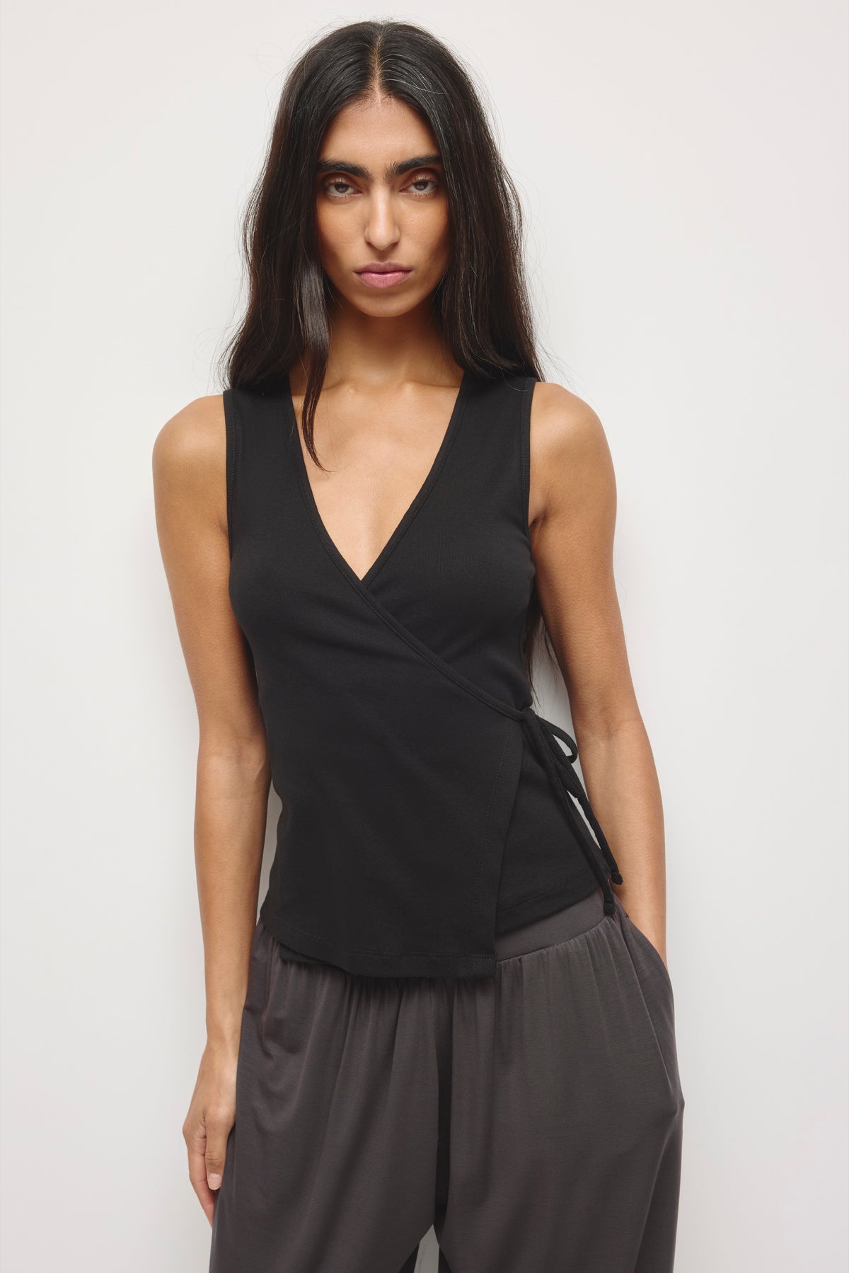 Model is 5’10" and wearing a size XS.