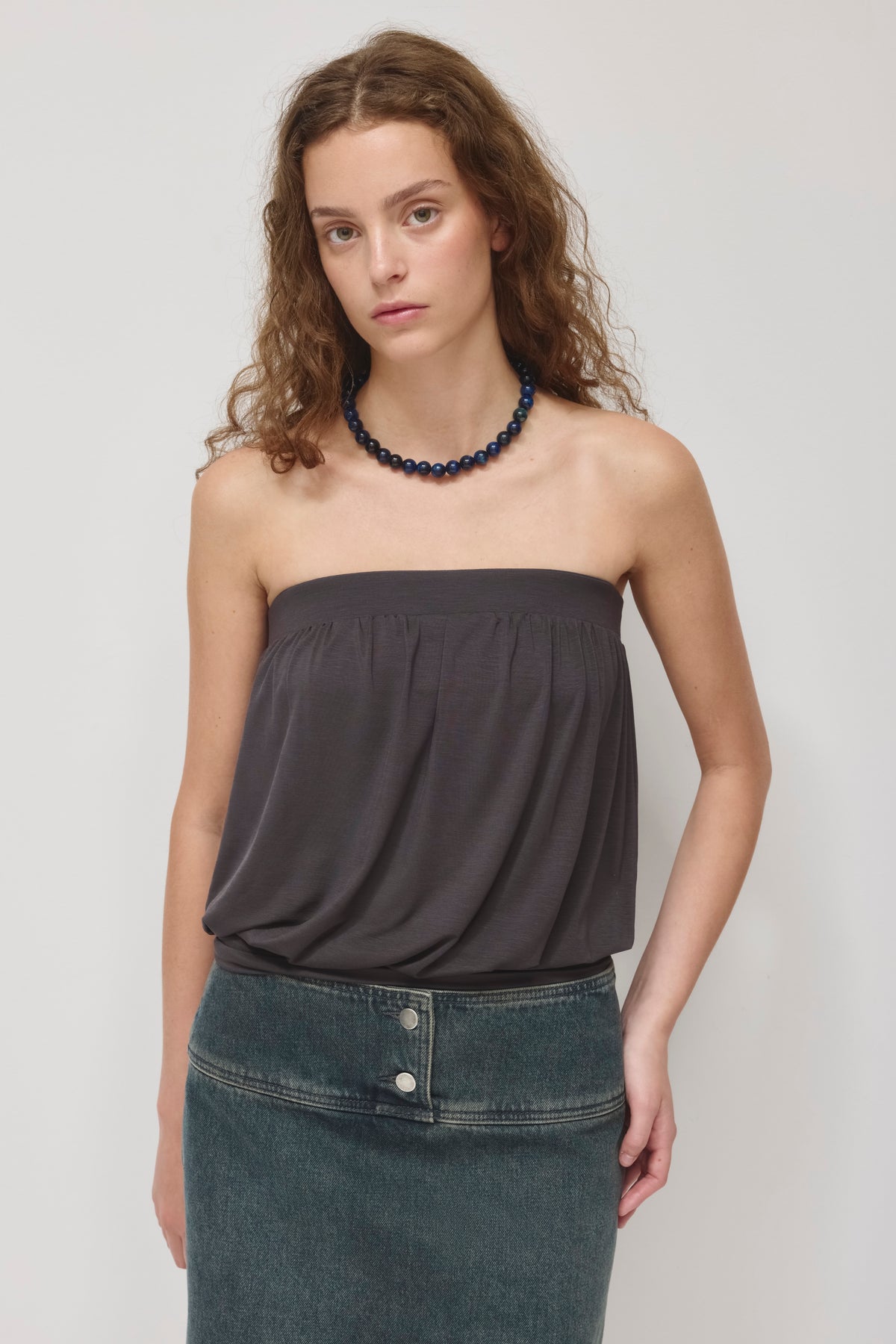 Model is 5’9” and is wearing a size XS.