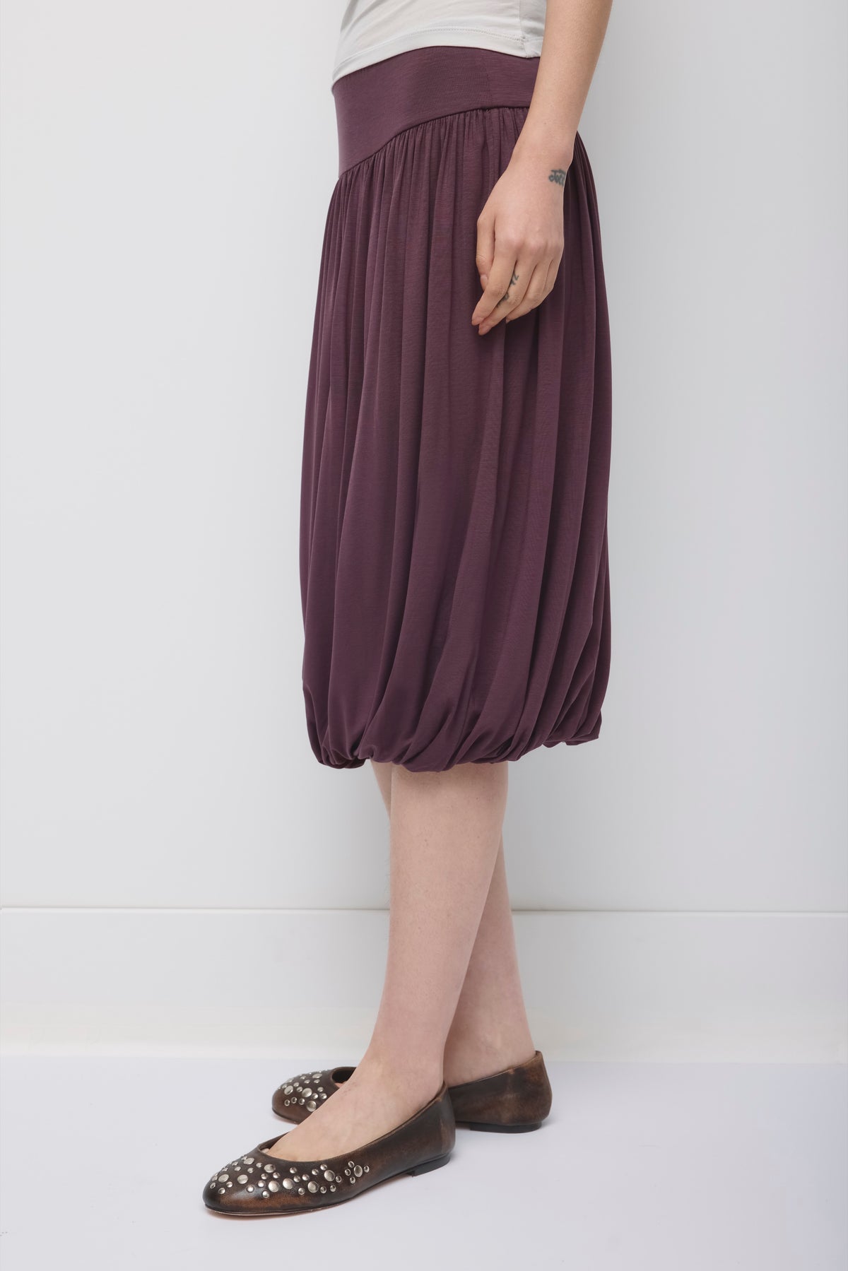 Jupe ballon midi Yazi pour femme en prune chocolat