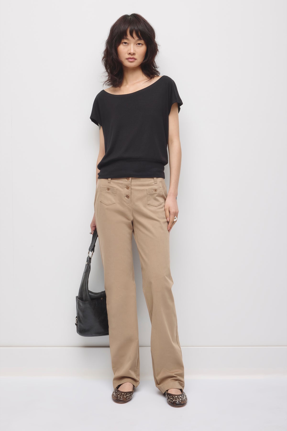 T-shirt à épaules dénudées Zahra pour femme en noir