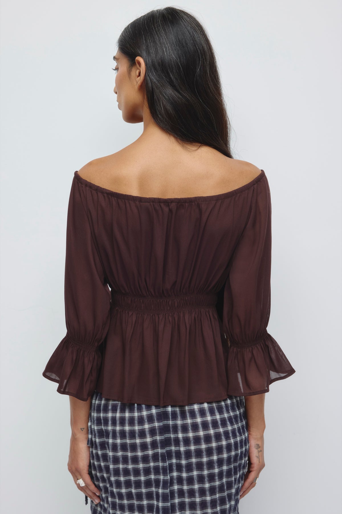Women's Zaina Ruched Blouse in Chocolate Plum