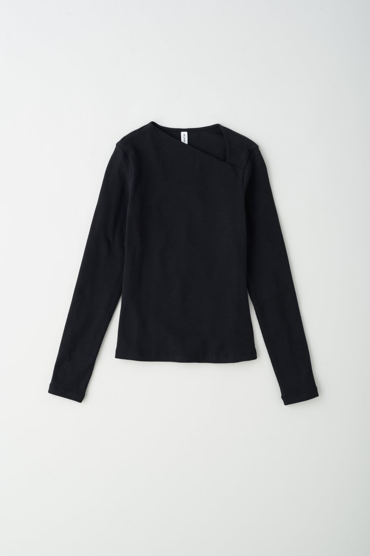 Encolure asymétrique pour femme en noir en noir