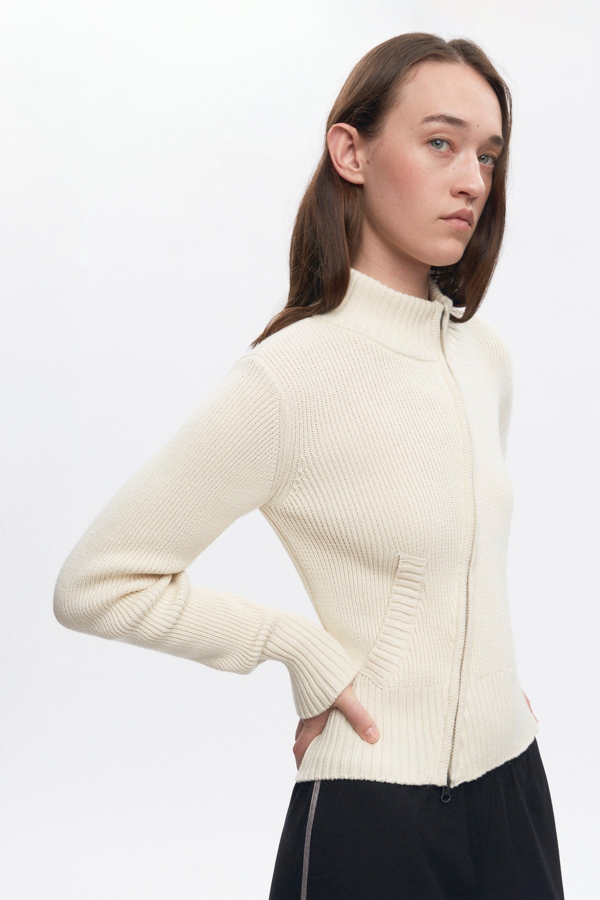 Pull asymétrique à fermeture éclair pour femme en guimauve