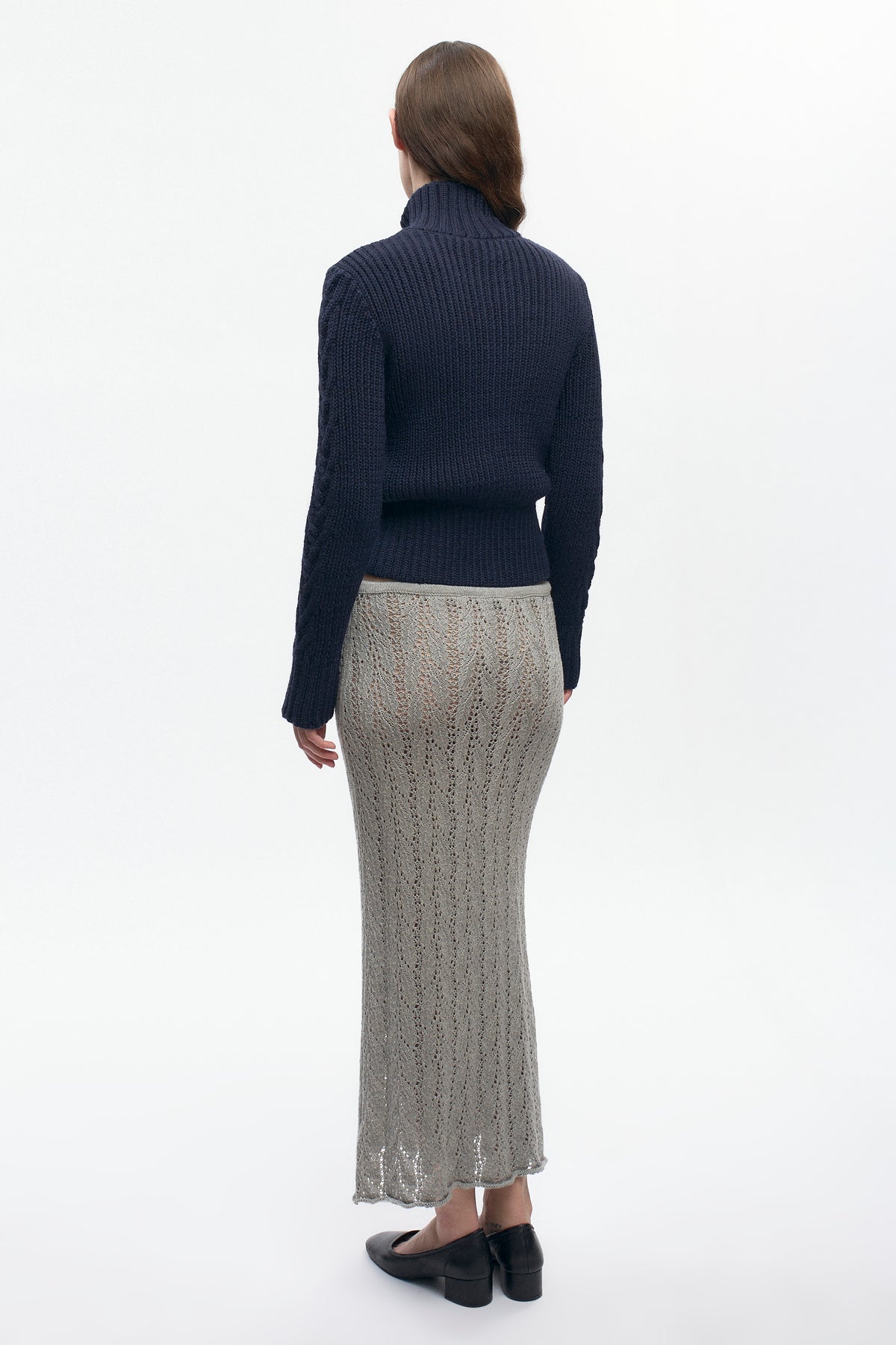 Women's Cable Zip Sweater in Midnight