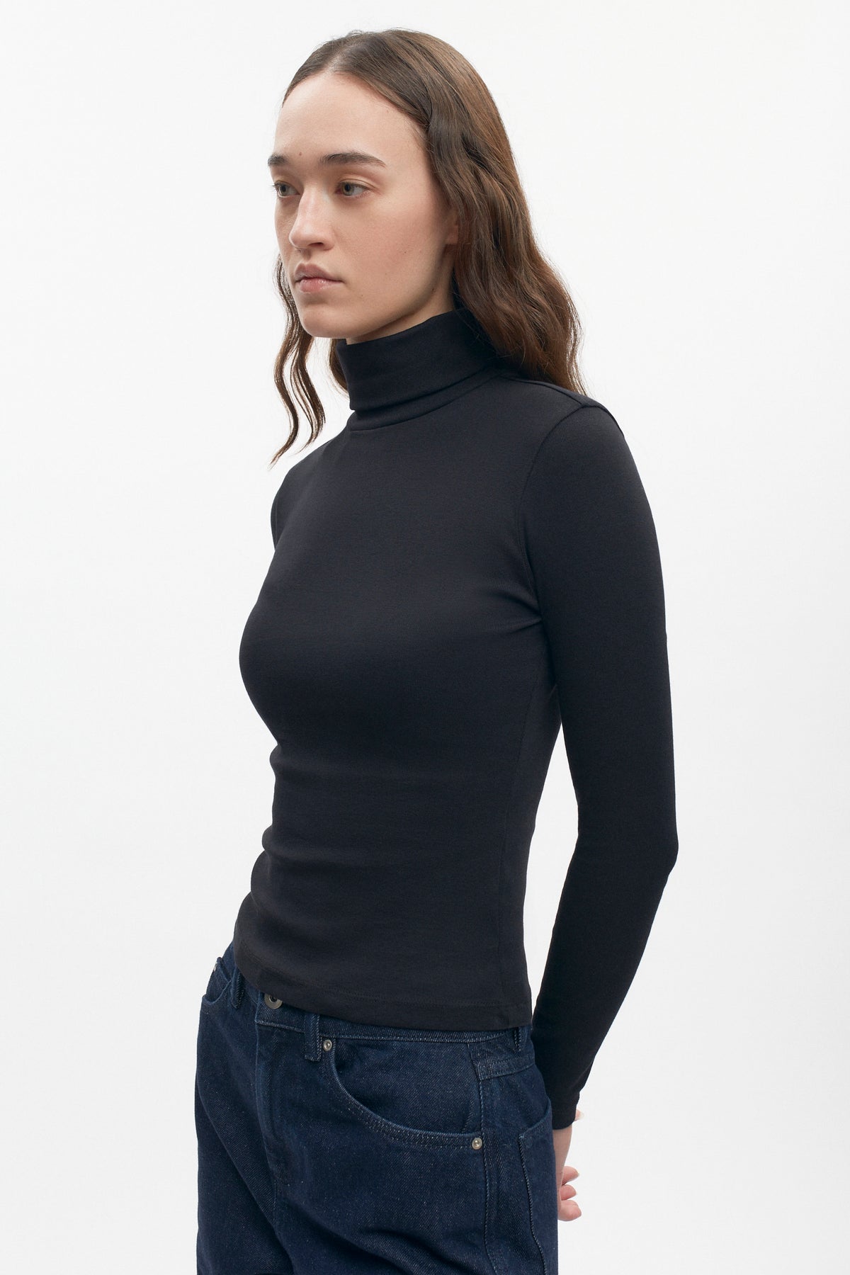 Women's Fitted Turtleneck in Black