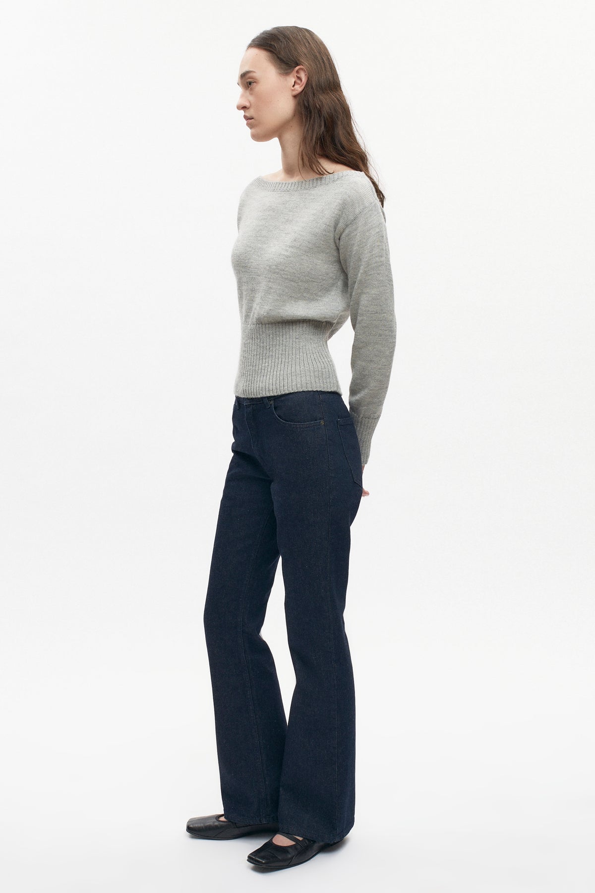 Pull à col bateau en laine mérinos pour femme en gris chiné
