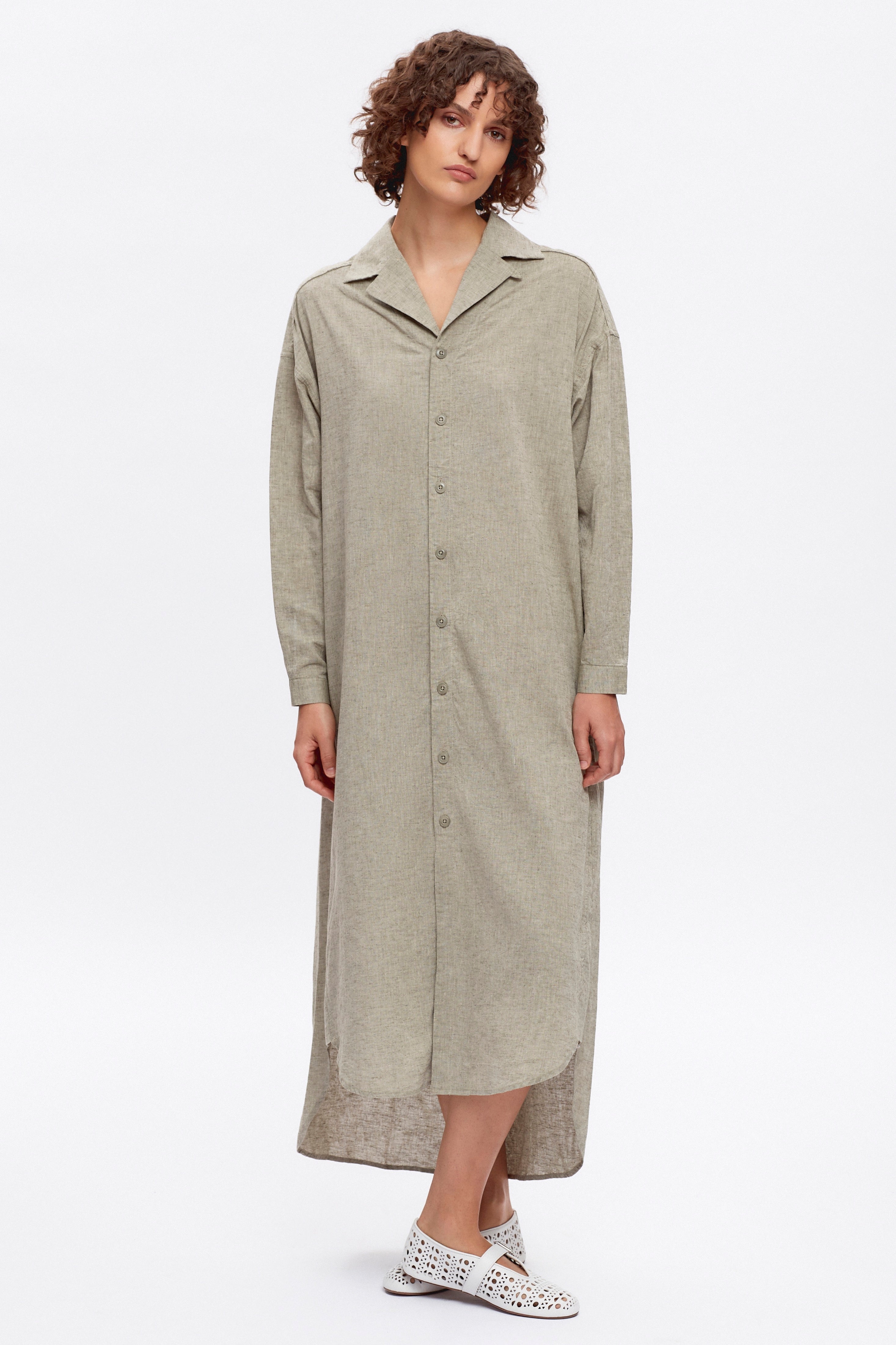 Robe Nawal pour femmes en olive poussiéreuse