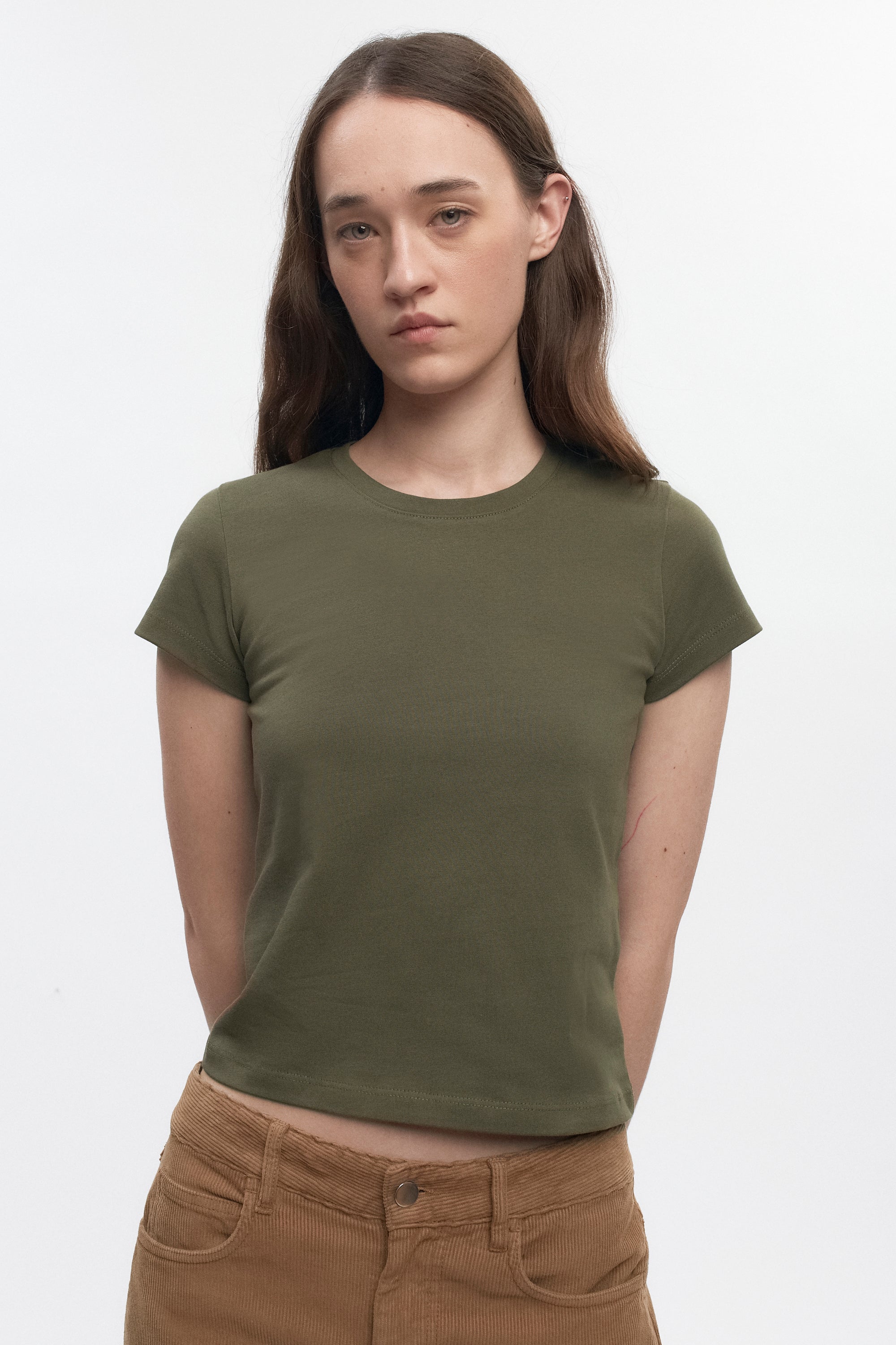 T-shirt rétréci pour femmes en olive