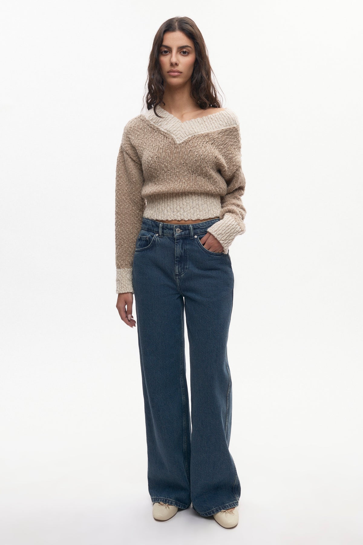 Pull à col en V Sia pour femme en dove/Marshmallow