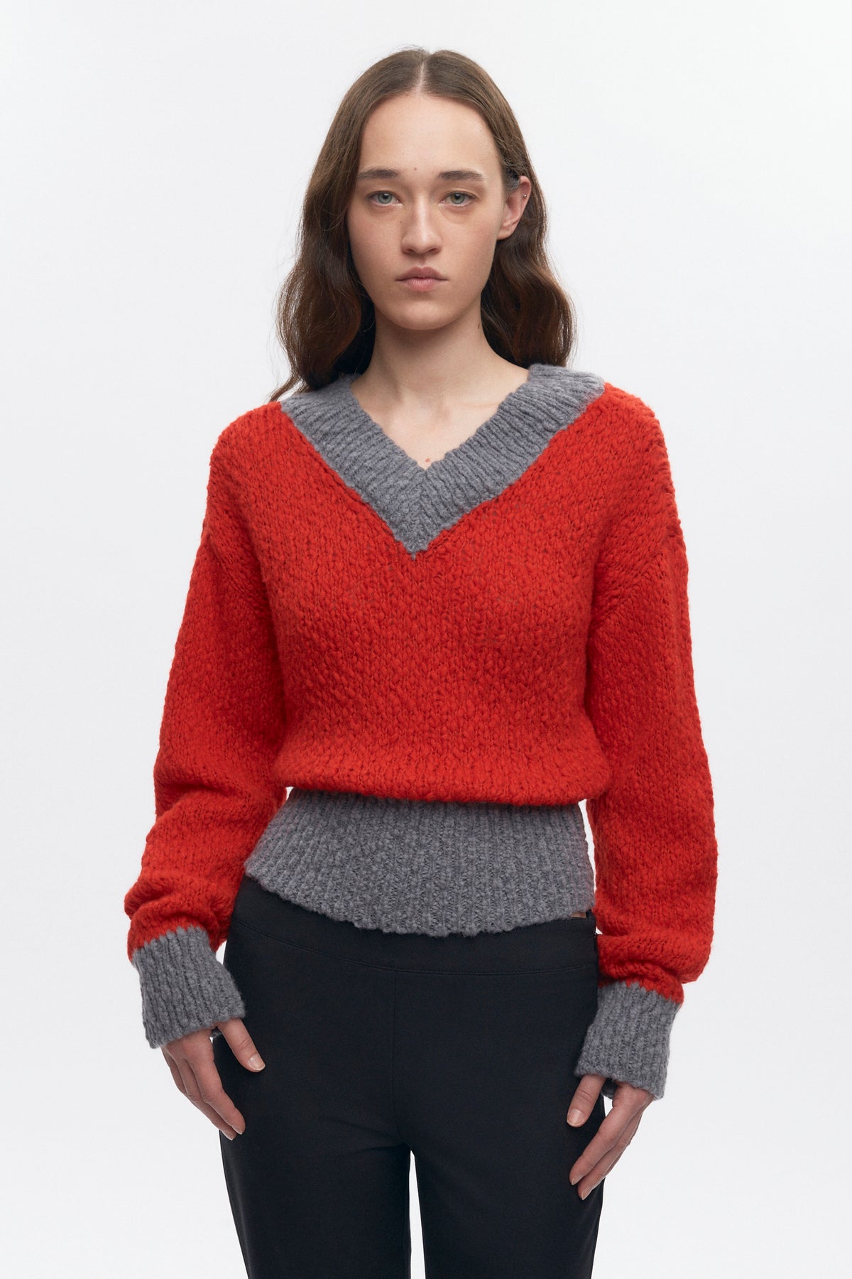 Pull à col en V Sia pour femme en fiery Red/Medium Grey