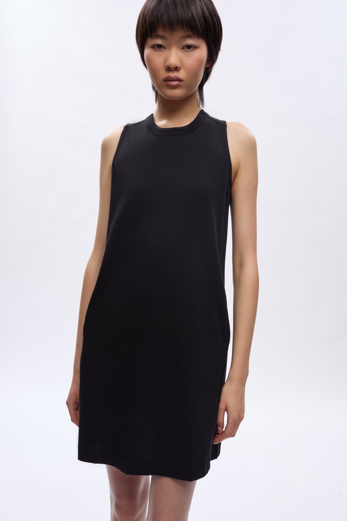 Robe débardeur pour femmes en noir