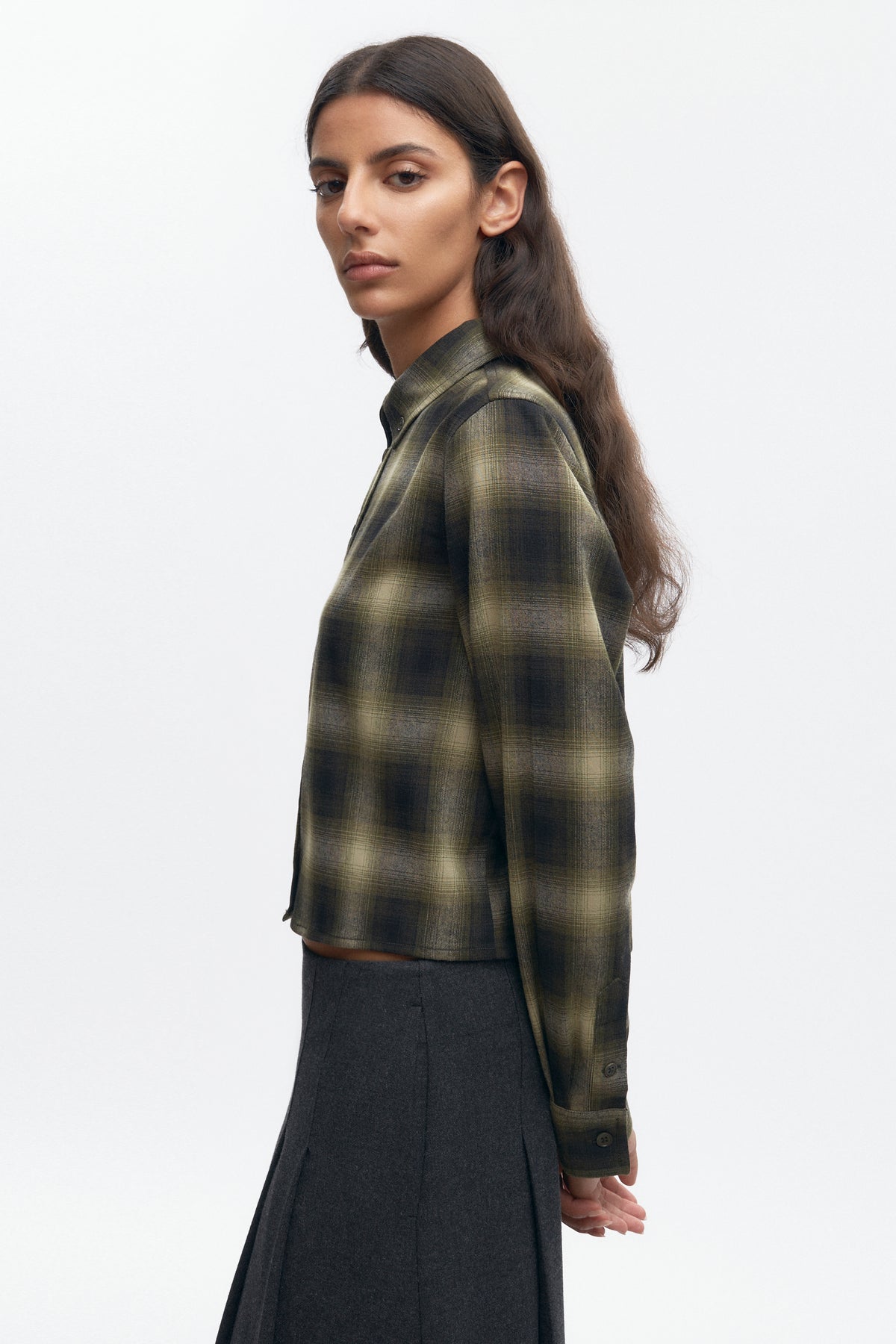 Chemise femme en flanelle de laine en carreaux olive