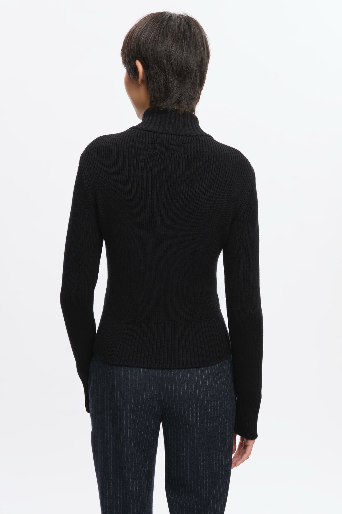 Pull asymétrique à fermeture éclair pour femme en noir