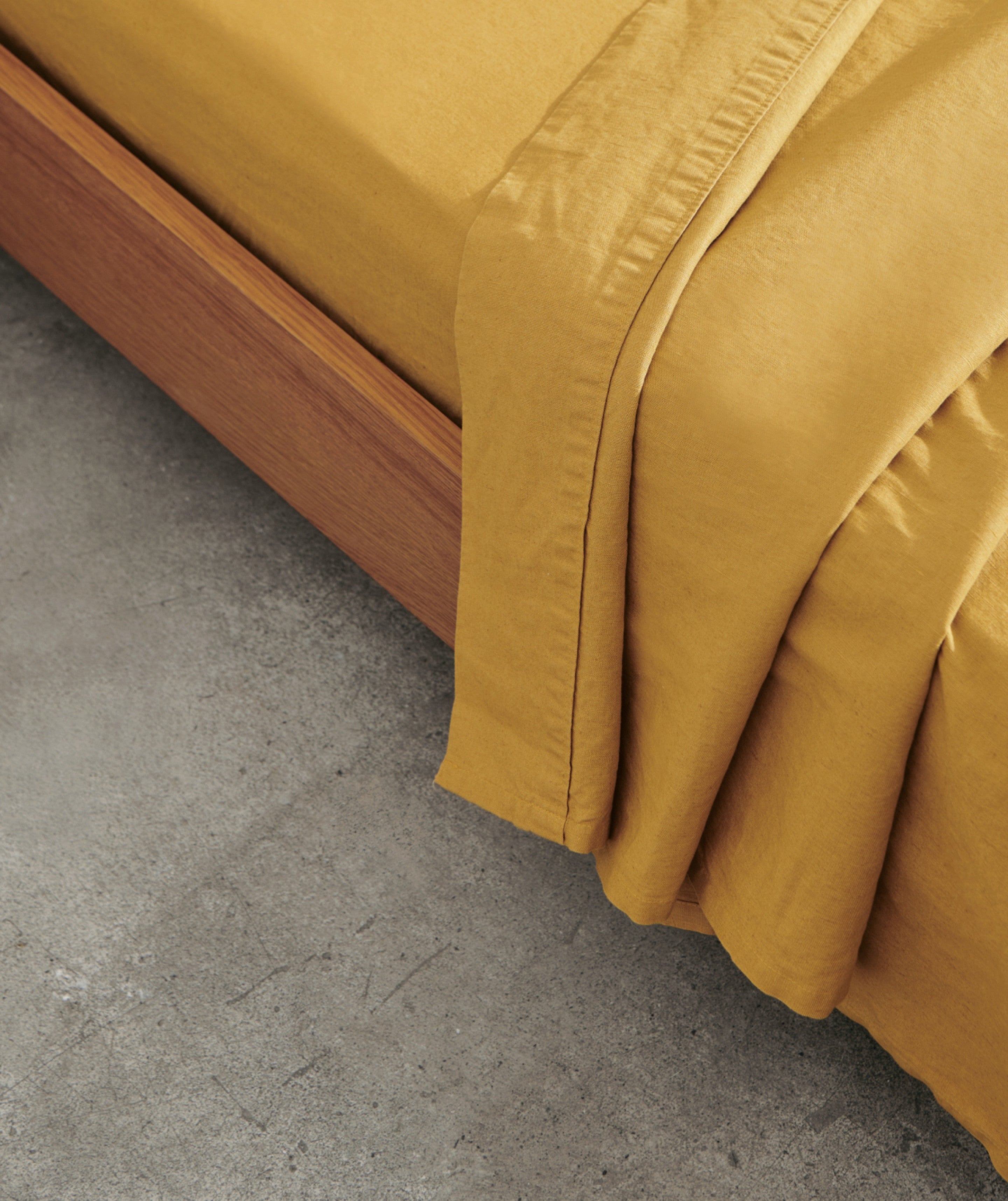 Linen Bedding